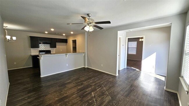 Photo - 8801 SW 45th St