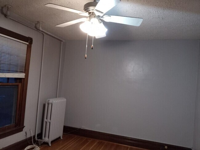 Photo - 404 Birr St Unit Apt 3