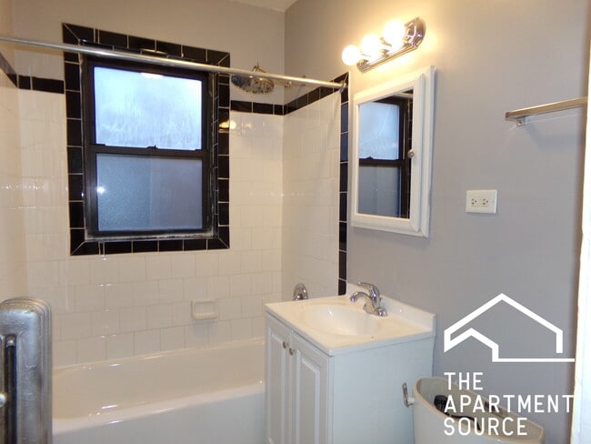 Photo - 3606 W Sunnyside Ave Unit 3