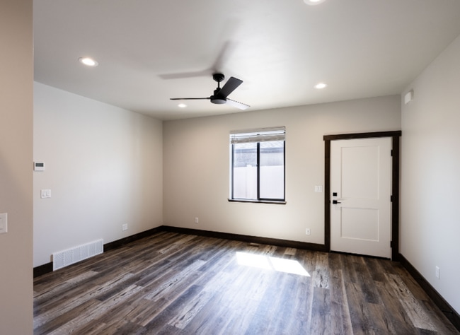 Photo - 288 E 5th S Unit ADU