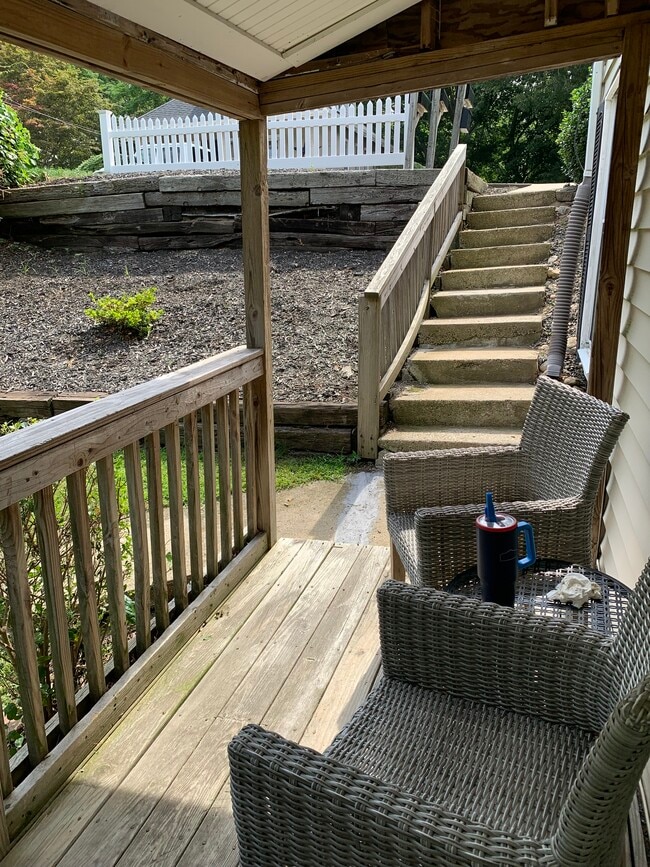 Private Porch - 5 Cordage St Unit 1