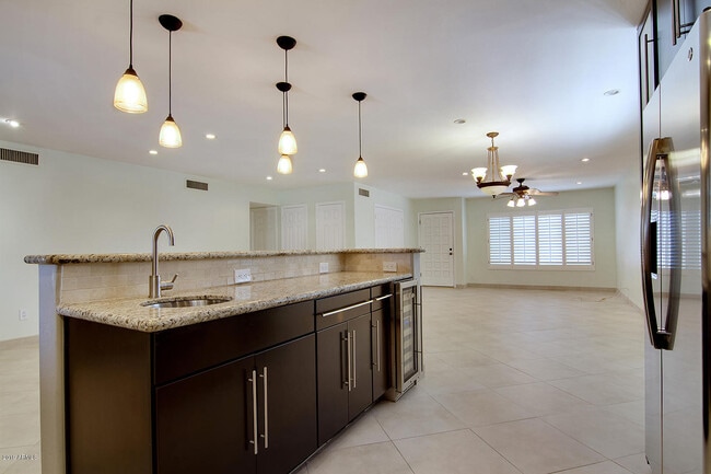 Photo - 8308 N 86th St