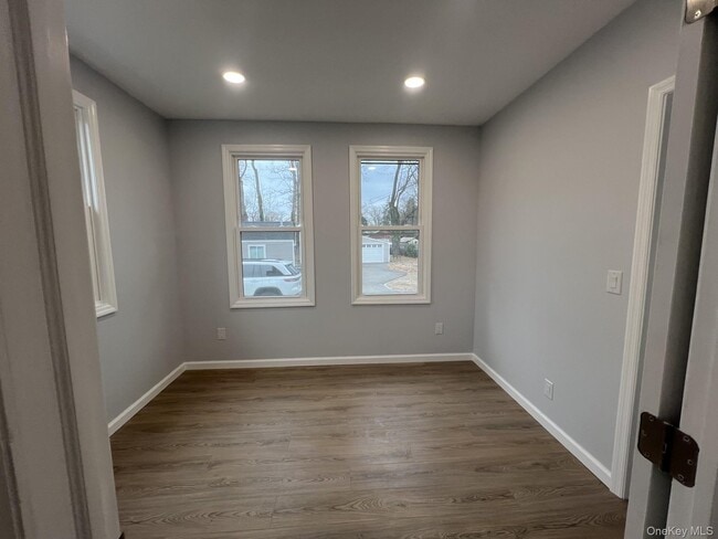 Photo - 24 W 18th St