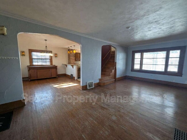 Photo - 1131 Pemberton Dr