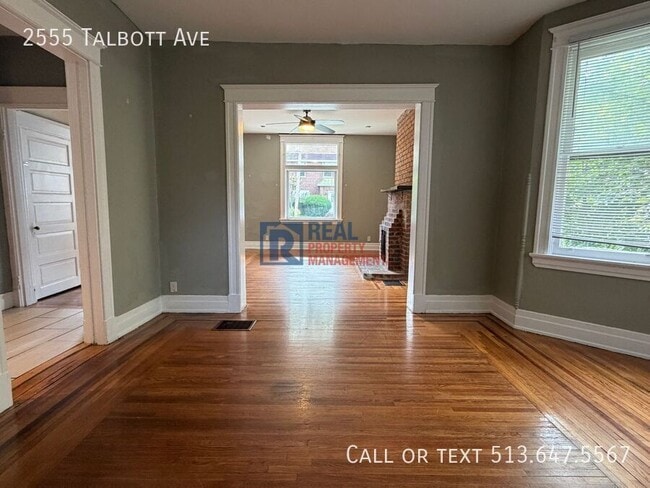 Photo - 2555 Talbott Ave