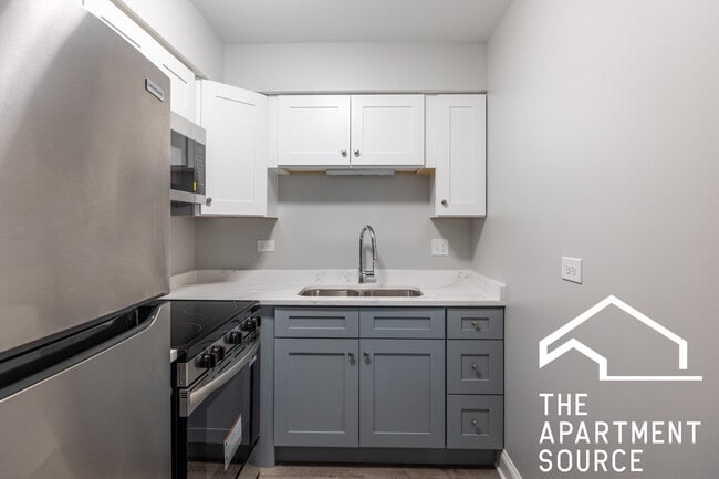 Photo - 745 W Gordon Ter Unit 206