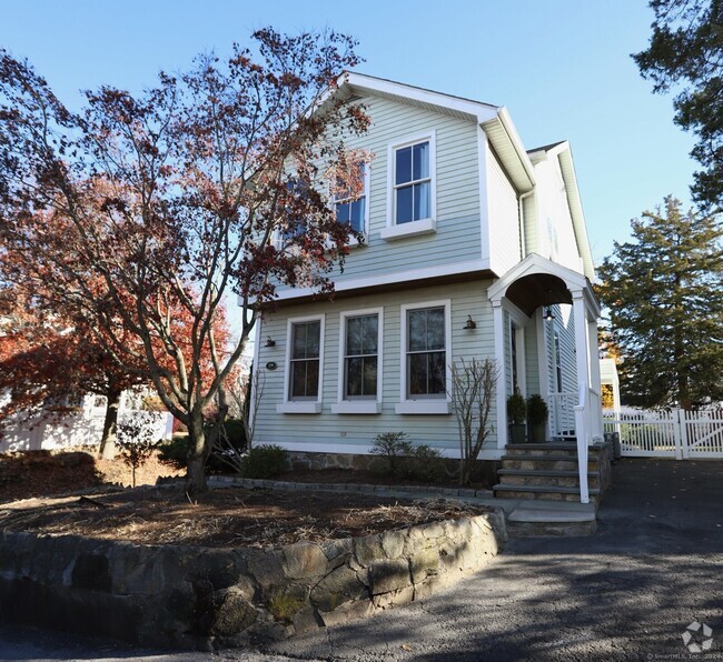 Building Photo - 179 Connecticut Ave Rental