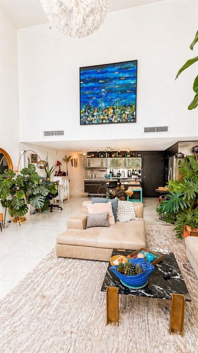 Photo - 6000 Collins Ave Unidad 515