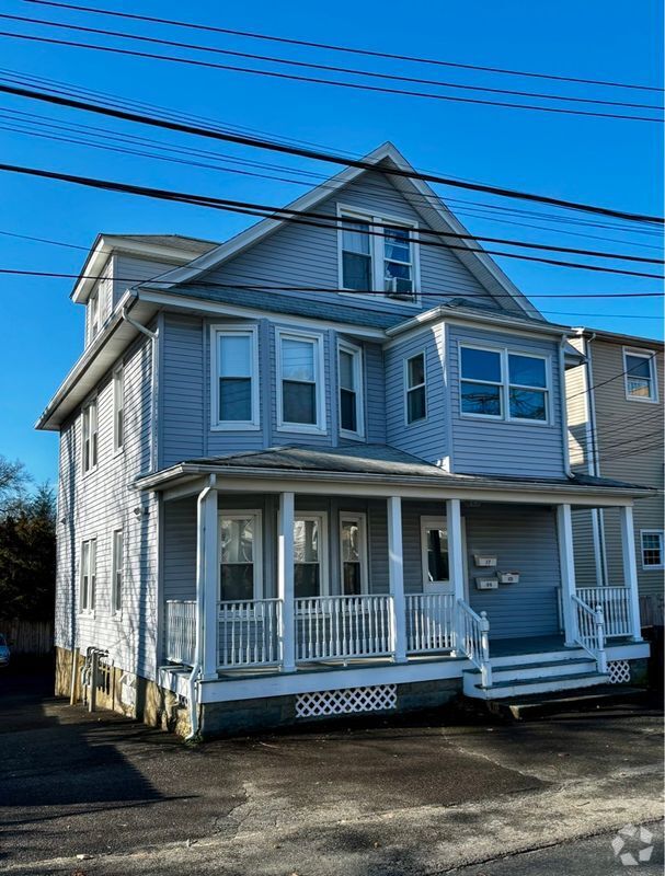 Building Photo - 99 Grace St Rental
