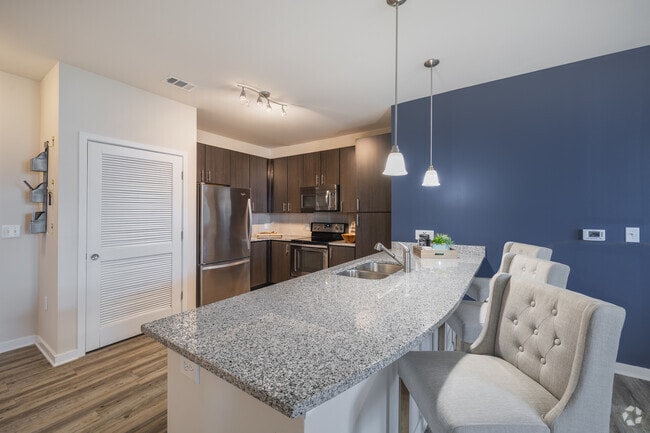 2BR, 2BA - 1,189SF - Kitchen - Bridgeside at Patriots Point