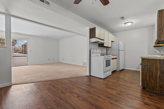 Photo - Genesee Village - Flint, MI