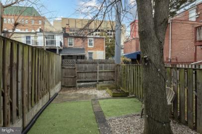 Photo - 636 Portland St