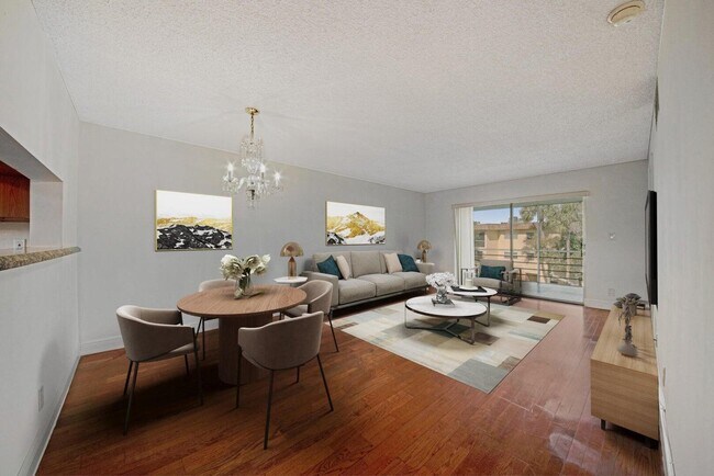Building Photo - 606 SW Natura Blvd Unit 304 Rental