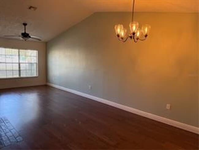 Photo - Single Family Home in Mount Dora