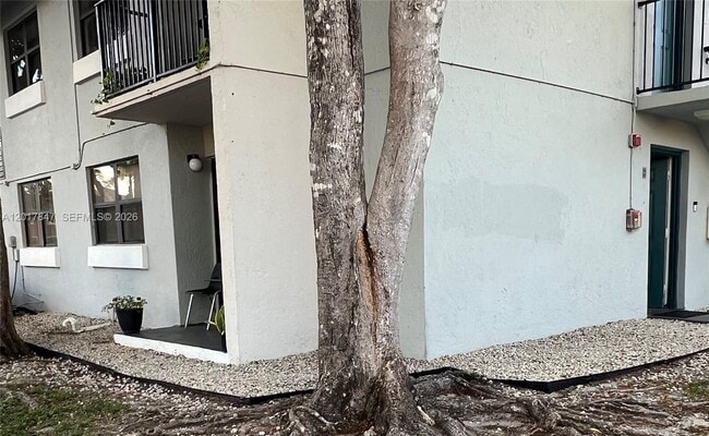 Building Photo - 7235 NW 179th St Unit 101