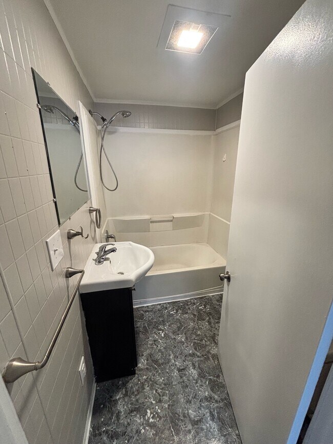 Photo - 314 Liston Ave