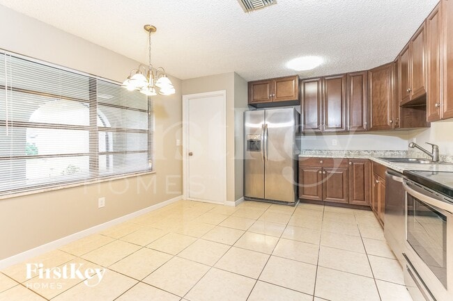 Photo - 1549 Giles St NW