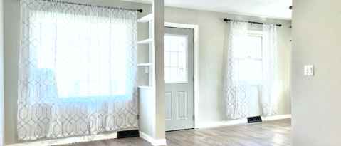 Photo - 2942 La Salle Ave