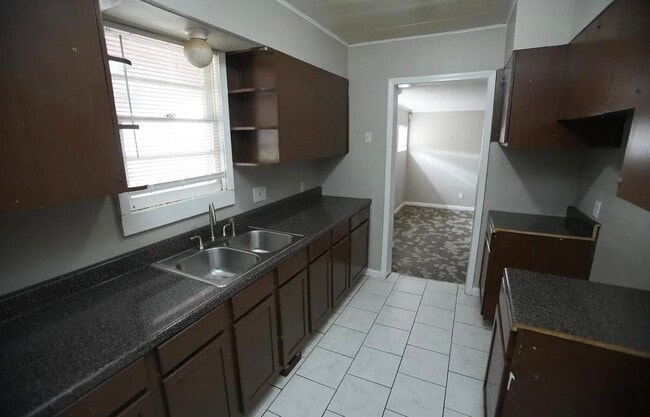 Photo - 3050 Tutwiler Ave