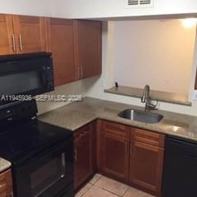 Photo - 4744 NW 114th Ave