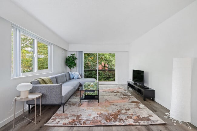 Photo - 254 E 12th Ave Unit ID1051829P