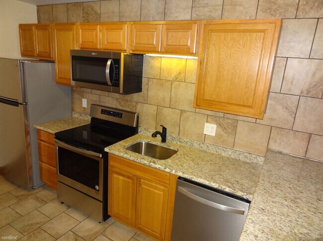 Photo - 5652 Morley St