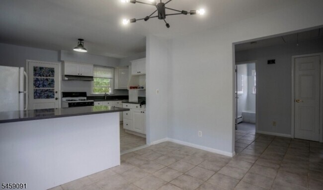 2506 Chilton Pl