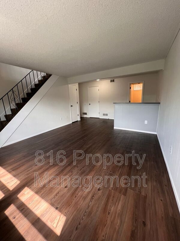 Photo - 10514 E 41st Terrace Townhome