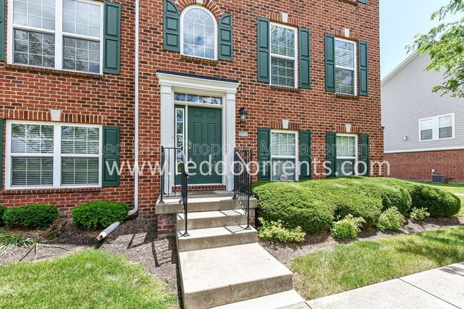 Building Photo - 13340 W Golden Gate Dr