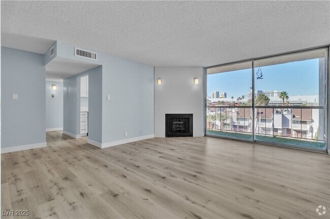 Building Photo - 725 N Royal Crest Cir Unit 237 Rental