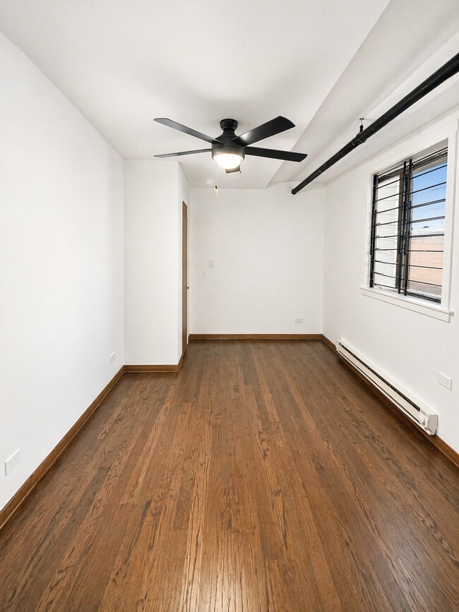 Photo - 1509 E 54th St Unit G