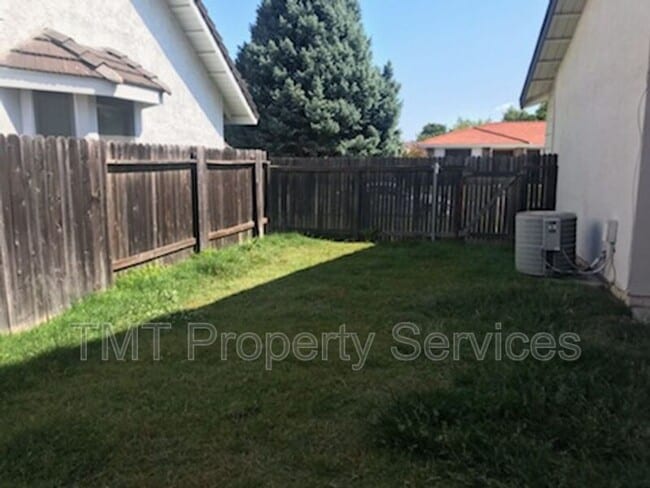 956 Greenstar Way
