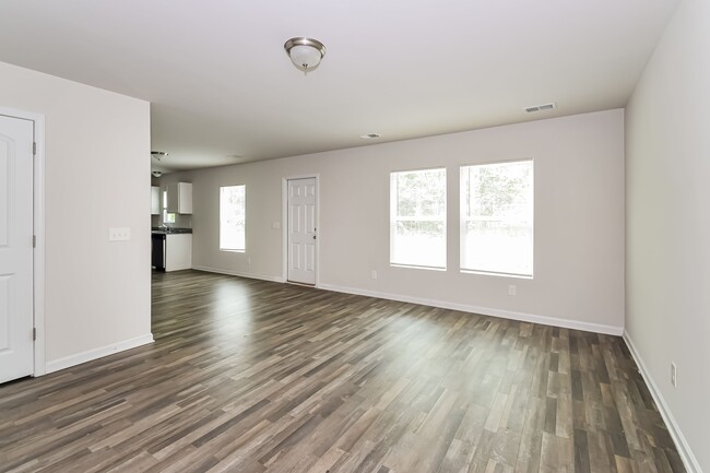 Photo - 238 Anglers Edge Dr