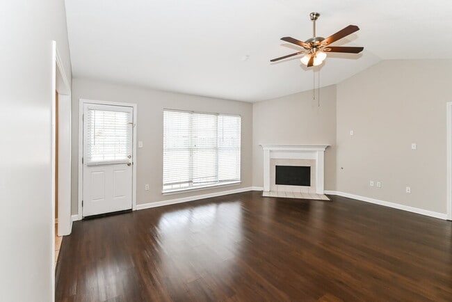 Photo - 1848 Central Trails Dr