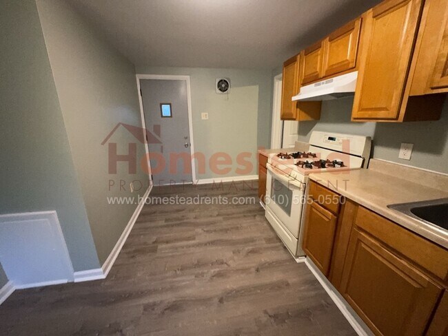 Photo - 640 Sharon Ave Unidad 1st Floor