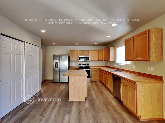 Photo - 18530 94th Ave E