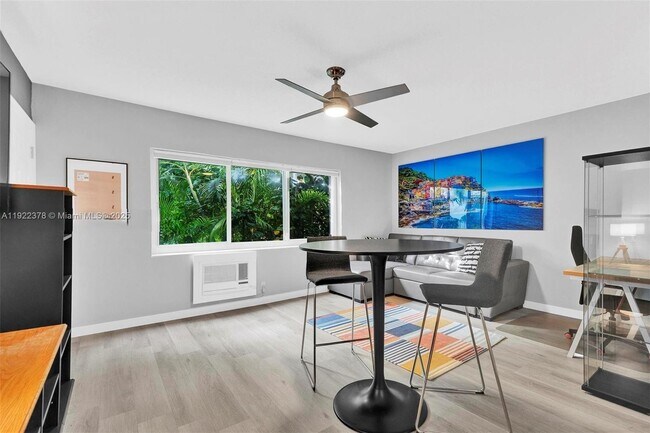 Photo - 10076 E Bay Harbor Dr Unit 76A