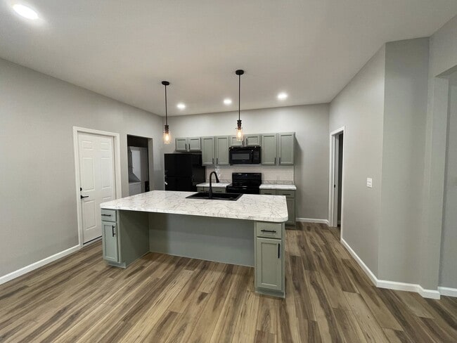 Kitchen - 2344 Wabash Ave House