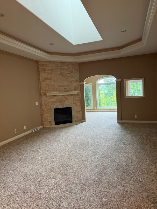 Photo - 4892 Monarch Dr