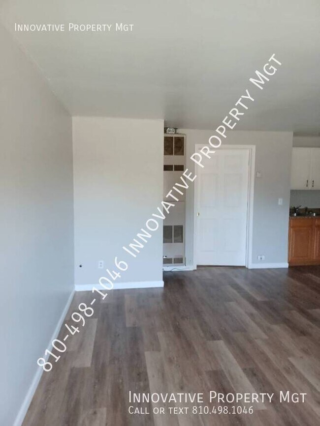 7351 N Dort Hwy Unit 3