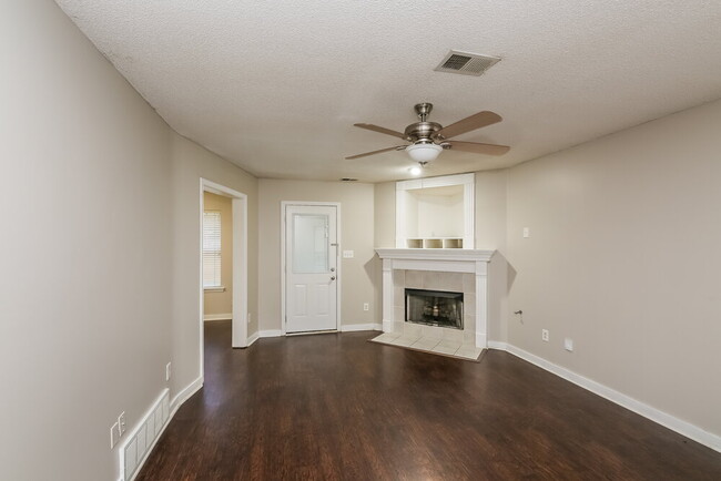 Photo - 11626 Mahogany Dr