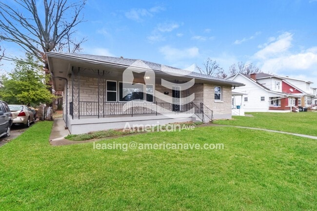 Photo - 3507 Grand Ave