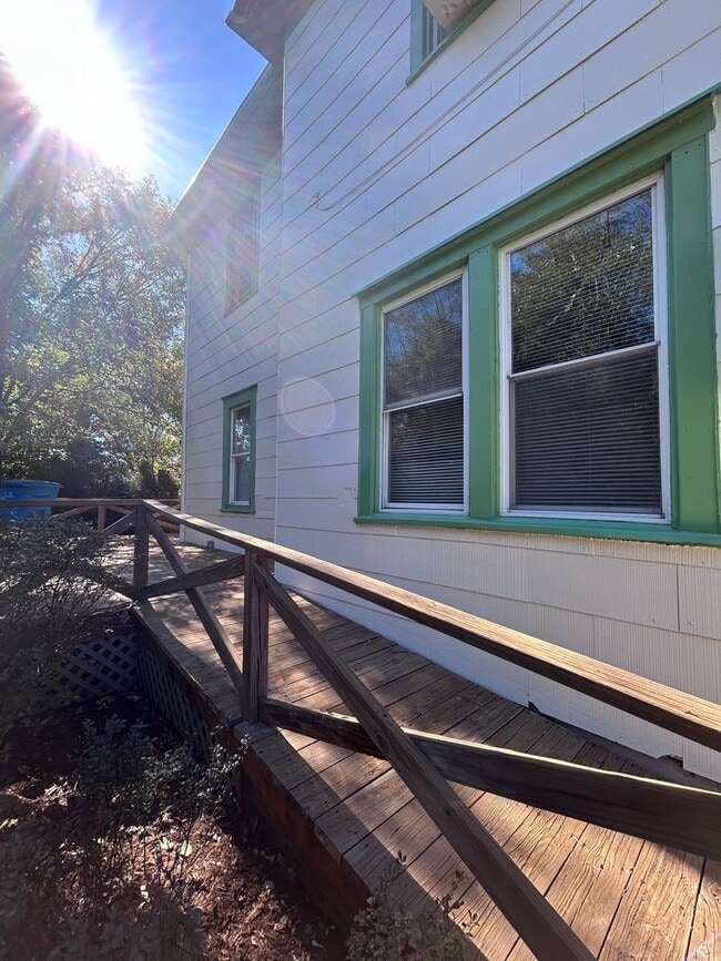 Photo - Spacious 3 BR home, Minutes to Medical Cen...
