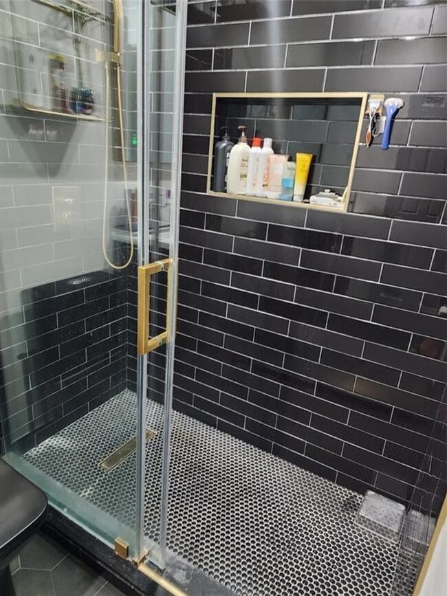 Photo - 9700 SW 16th Ct