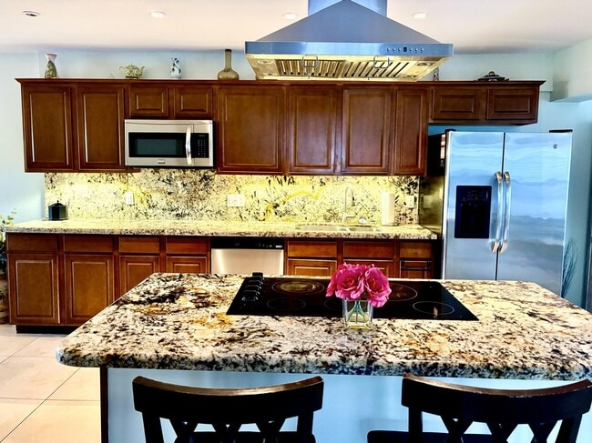 Photo - 5041 NE 15th Ave