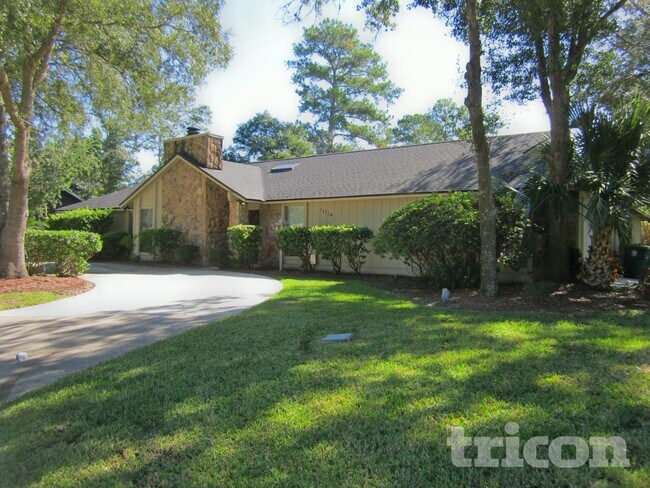 Photo - 11714 Edgemere Dr