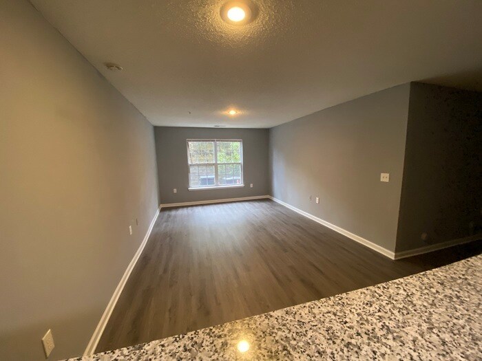 Photo - PRE LEASING! RENOVATED 3 BED 3 BATH UTILITIES INCLUDED! Unit 307