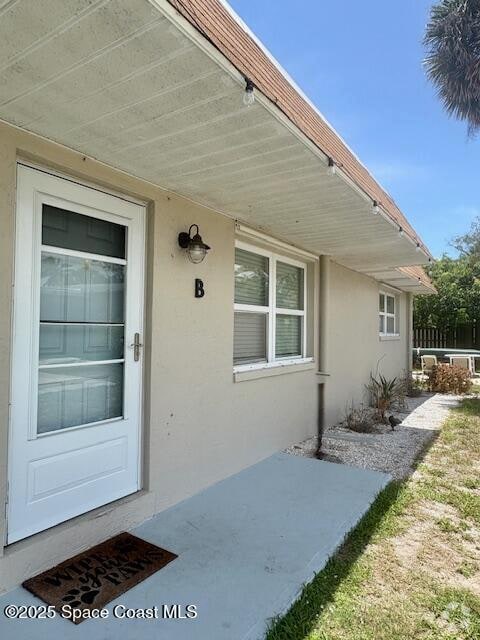 Building Photo - 331 S Brevard Ave Rental