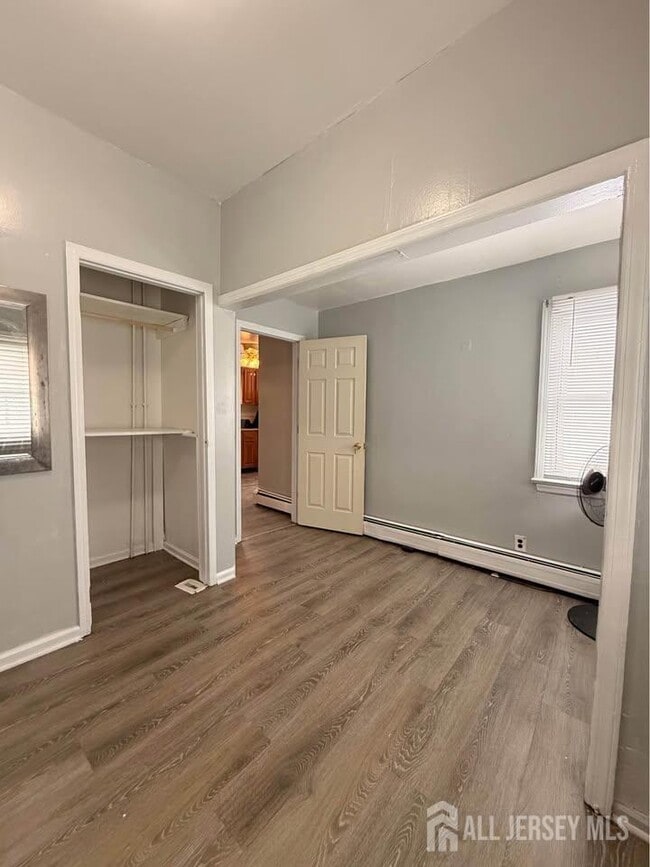 Photo - 53 Hassart St