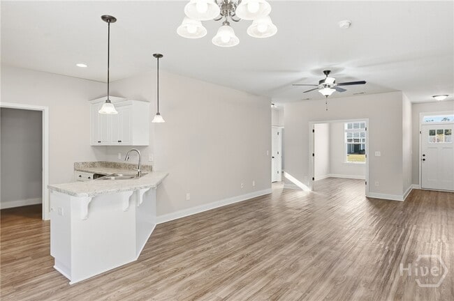 Photo - 105 Danielle Loop